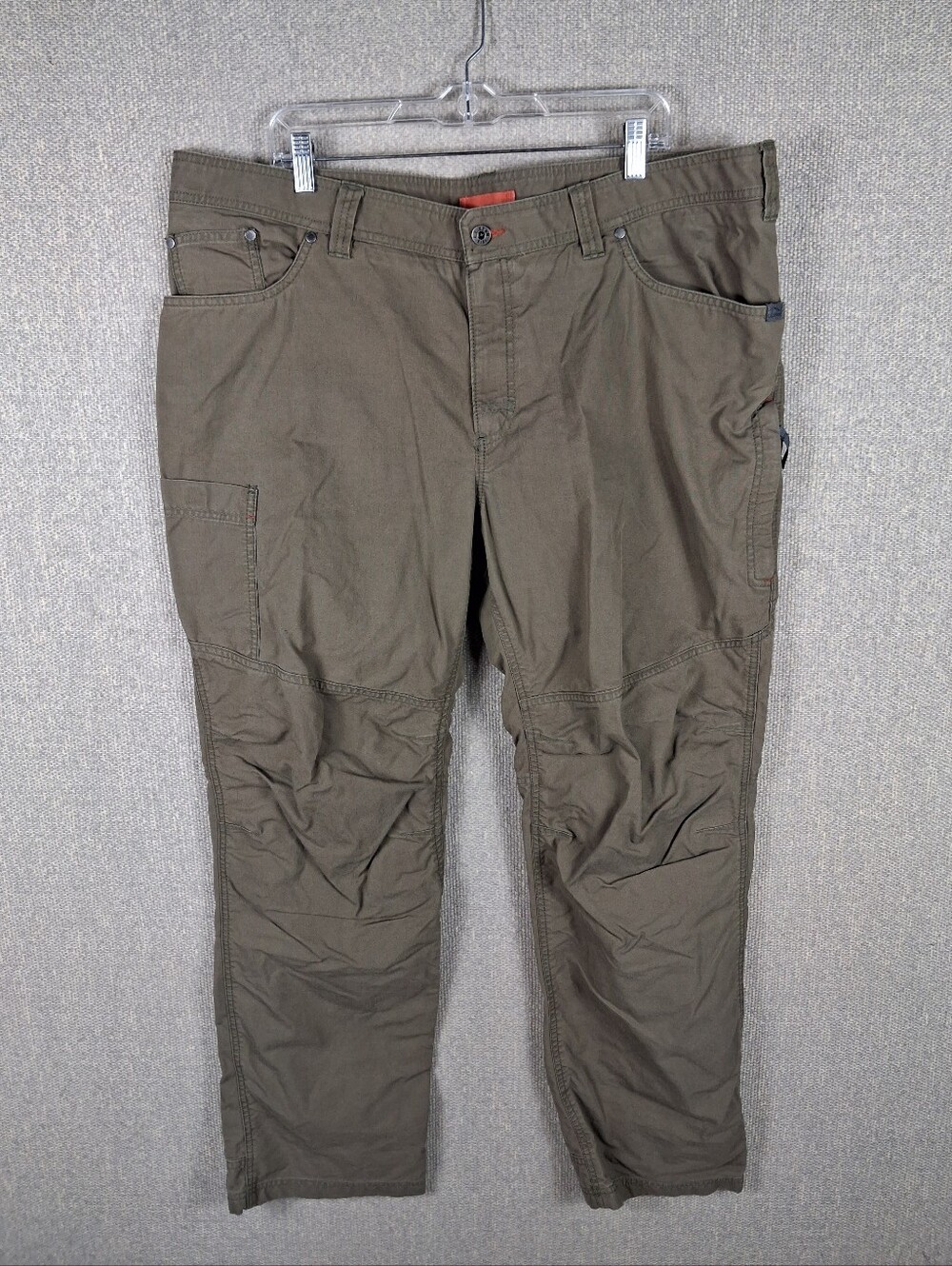 L.L. Bean Olive Green Men's Cargo Pants